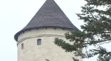 Věž hradu Rychmburk