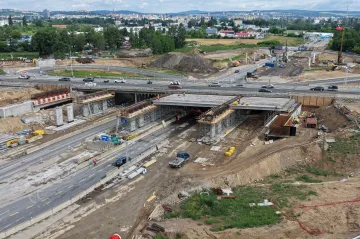 D2 u Brna se na dvě noci uzavře kvůli rekonstrukci křížení dálnic