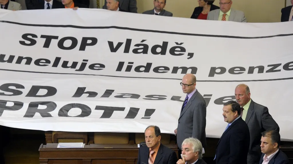Transparent ČSSD proti důchodové reformě