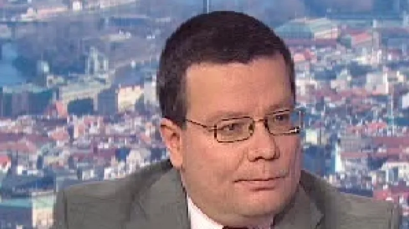 Vicepremiér pro evropské záležitosti Alexandr Vondra v Otázkách Václava Moravce