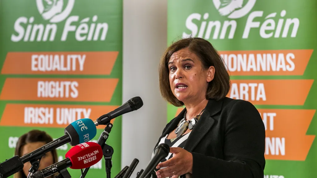 Předsedkyně Sinn Féin Mary Lou McDonaldová