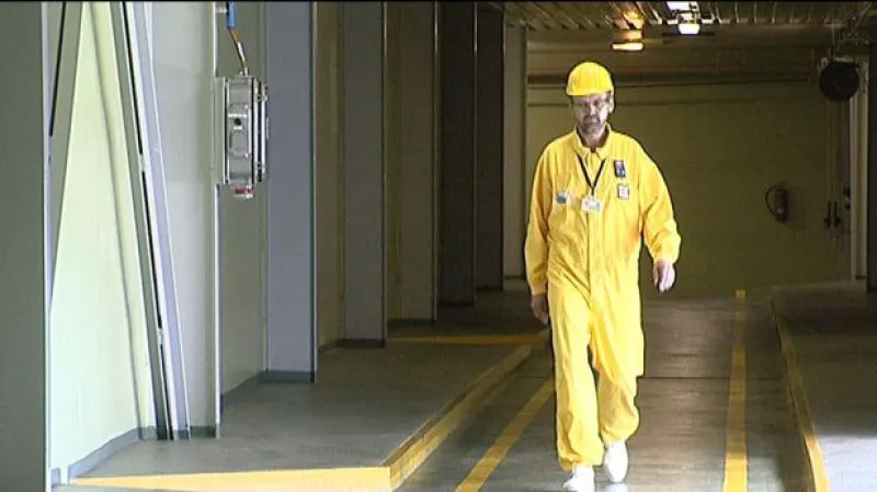 Studio ČT24 o výbuchu v jaderném zařízení ve Francii