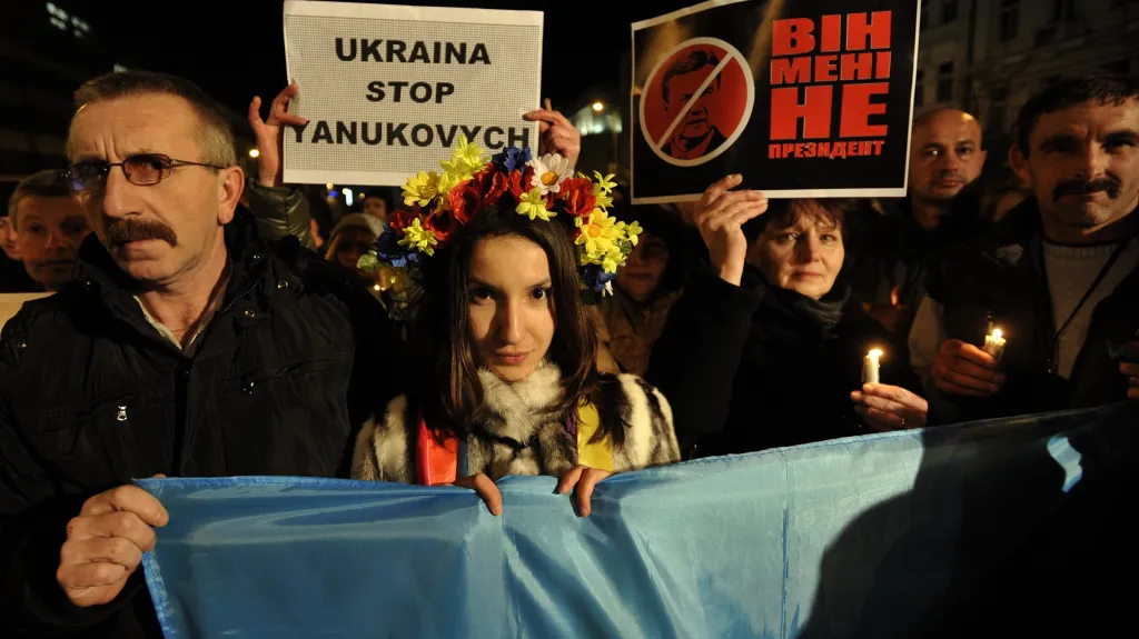 Demonstrace na podporu Ukrajiny na Václavském náměstí