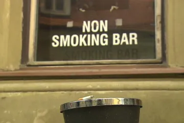Další pokus o zákaz kouření v restauracích
