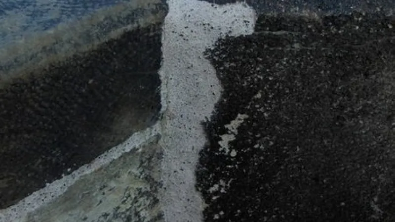 Ukázka z oprav Karlova mostu