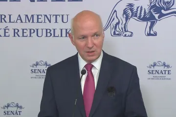 Senát chce jednat o přesunu pravomocí prezidenta podle jeho zdravotní prognózy