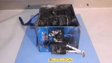 Poškozená baterie z dreamlineru