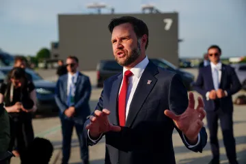 Írán podle USA souhlasil s jadernými inspekcemi. Teherán to popírá