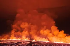 Jihozápad Islandu vyhlásil kvůli nové sopečné erupci nouzový stav