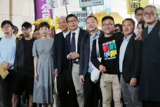 Soud v Hongkongu uznal vinu devíti organizátorů „deštníkové revoluce“ 