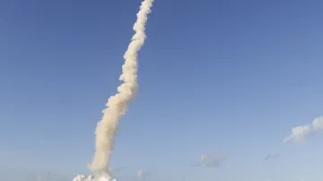 Pohled na start mise Artemis II