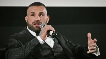 Bojovník ve smíšených bojových uměních Karel Vémola na snímku z ledna 2024