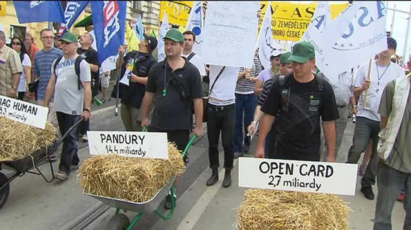 Železničáři hrozí stávkou