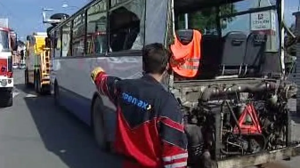 Nehoda autobusu