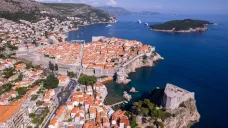 Pohled z dronu na Dubrovník