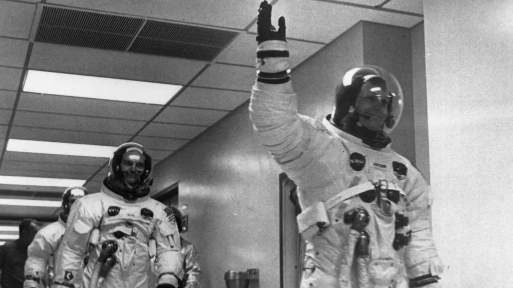 Apollo 11: Neil Armstrong a Michael Collins