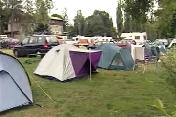 Ve světě jsou stále častější „domácké dovolené“