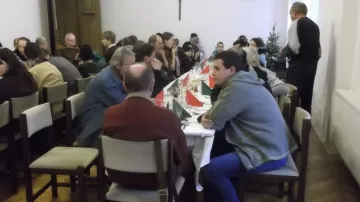 Vánoční oběd pro chudé a osamělé