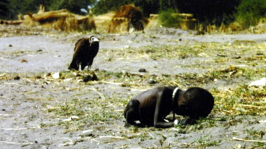 Kevin Carter / Súdán (1993)
