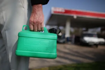 Poslanci schválili nový registr. Má zabránit daňovým únikům u paliv