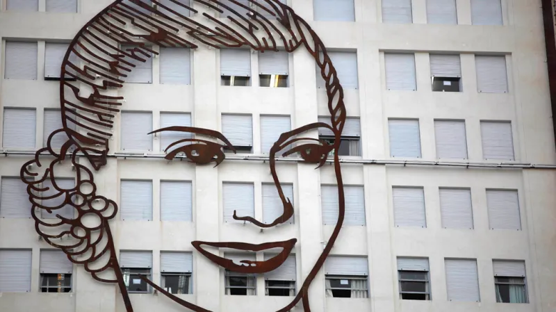 Portrét Evity Perónové v Buenos Aires