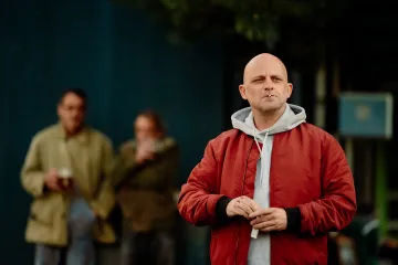Valej do tebe, že máš bejt šťastnej. A že se máš kouknout na trailer k filmu Národní třída