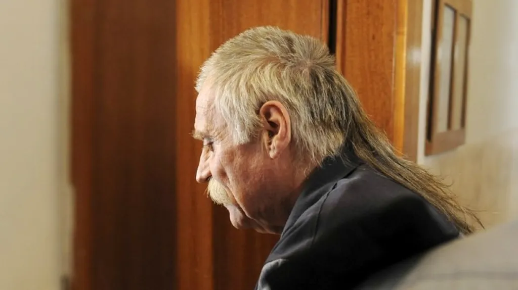 Bohumil Pelíšek u soudu