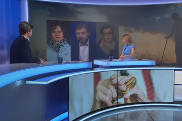 Na naše důchody nebude, bojí se senátor – Husákovo dítě. Stát má velké rezervy, brání systém poslanec ČSSD