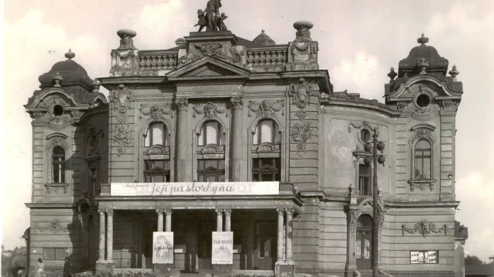 Divadlo Antonína Dvořáka - 1948