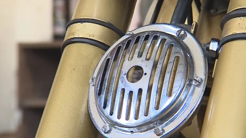 Miliontý československý motocykl - zlatá Jawa 175