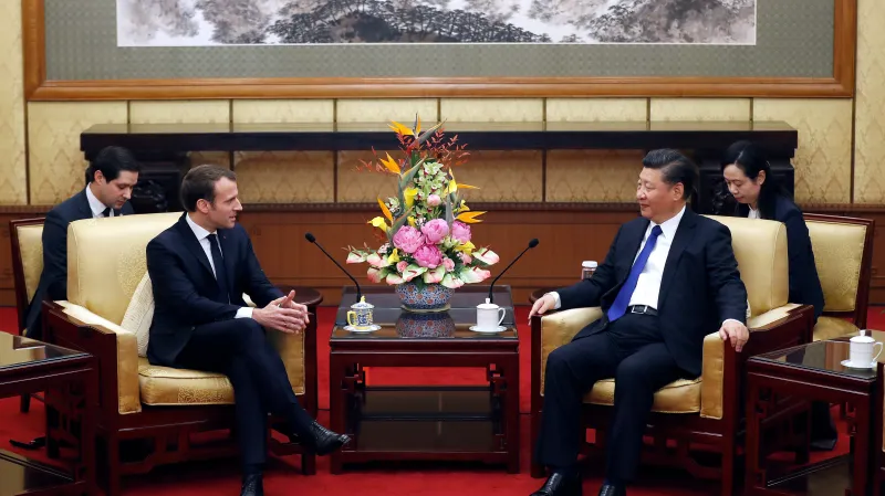 Emmanuel Macron a Si Ťin-pching