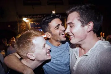 Šestým státem USA, který schválil sňatky homosexuálů, je New York