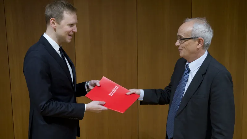 Jan Burian uvádí Daniela Špinara fo funkce uměleckého ředitele činohry (2015)