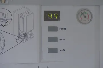 Oxid uhelnatý stále zabíjí, i když díky moderním kotlům otrav ubývá