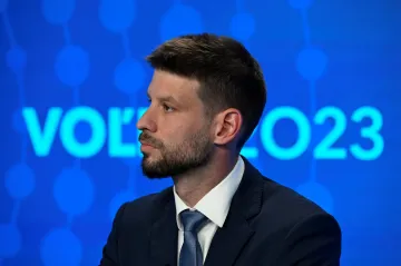 Progresívne Slovensko se dostalo na první příčku průzkumu pro deník Sme