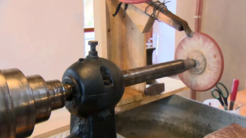 Stoleté brousící stroje v muzeu v Rajsku