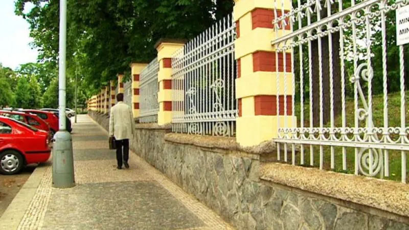 Vojenská kontrarozvědka vydala výroční zprávu za rok 2011