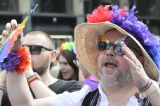 Duhovým průvodem vyvrcholil festival Prague Pride