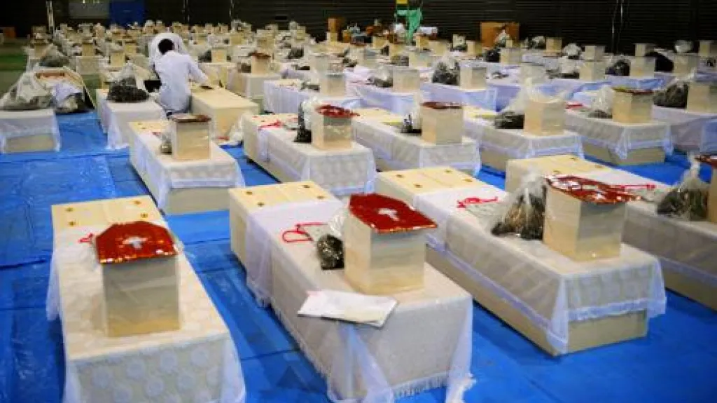 Japonsko uctilo oběti zemětřesení