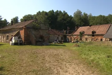 V Jihlavě hořel Reindlerův dvůr. Místo zchátralého statku mělo dříve vzniknout volnočasové centrum