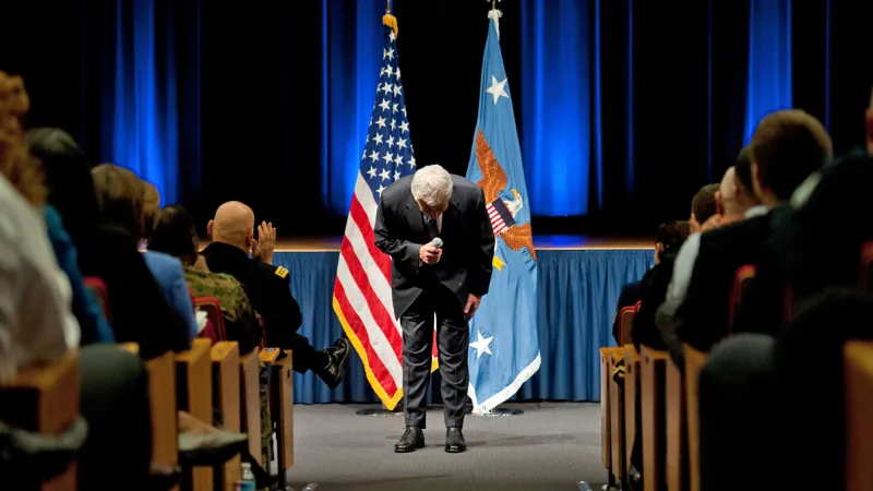 Chuck Hagel po složení slavnostní přísahy