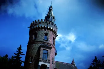 Nejasné vyhlídky Goethovy rozhledny? Investory podmínky města odrazují