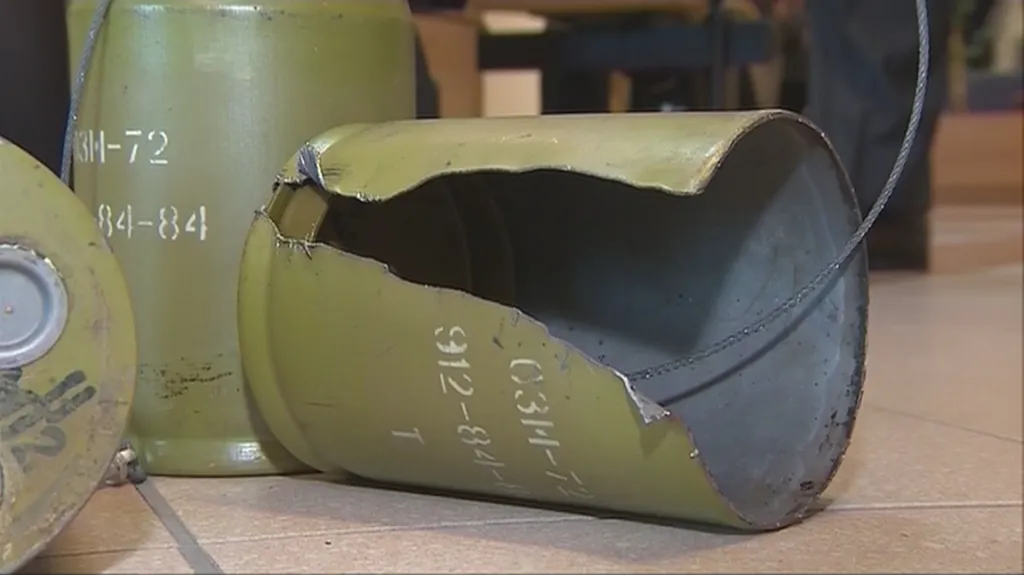 Dovozem protipěchotních min nebyl spáchán trestný čin