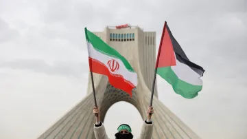 V Íránu probíhají oslavy výročí islámské revoluce