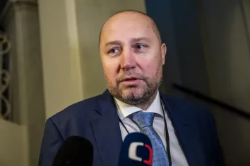 Lastovecká byla z bitcoinové kauzy vyloučena kvůli možné podjatosti, řekl Dragoun