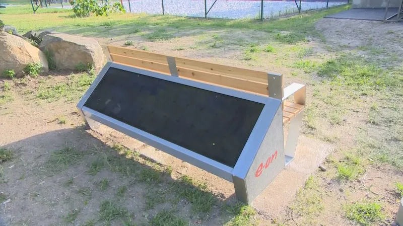 Blatenská solární lavička