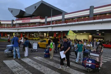 Kuba zastaví dodávky paliva pro civilní lety
