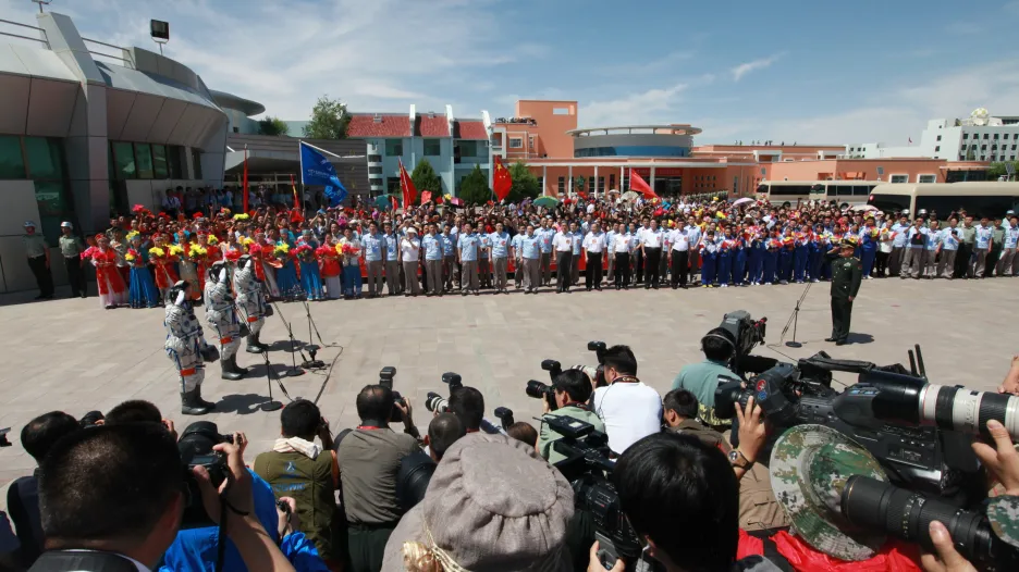 Ceremoniál před odletem
