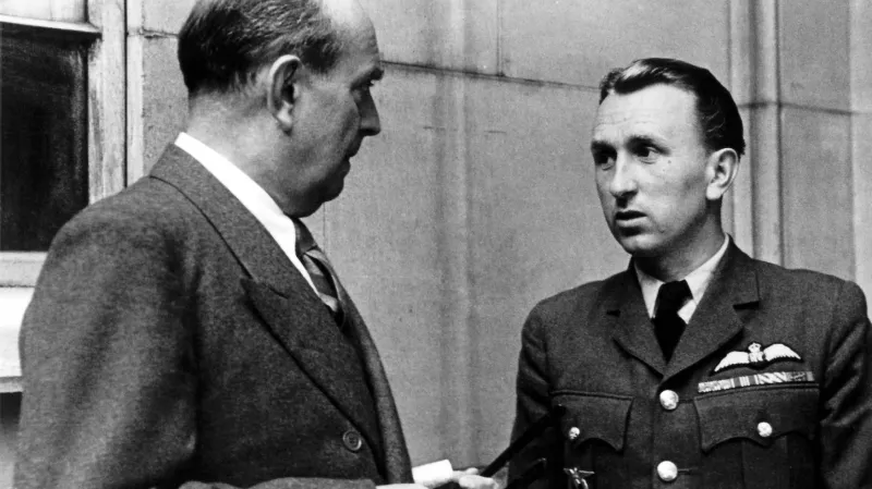 Karel Kuttelwascher s Janem Masarykem