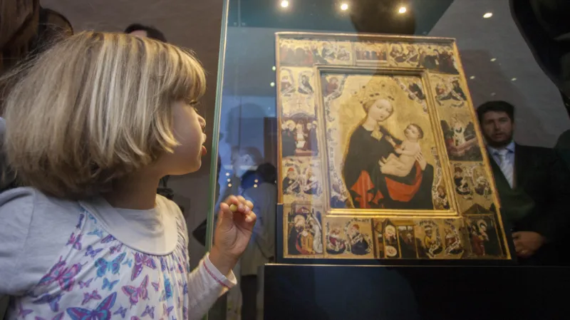 Gotická desková malba Madony z Jindřichova Hradce